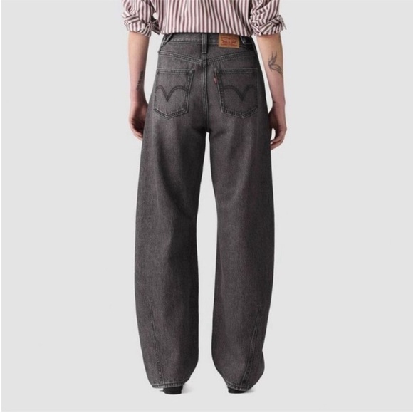 NWT Levi’s Cinch Barrel Jeans Black - Picture 3 of 15